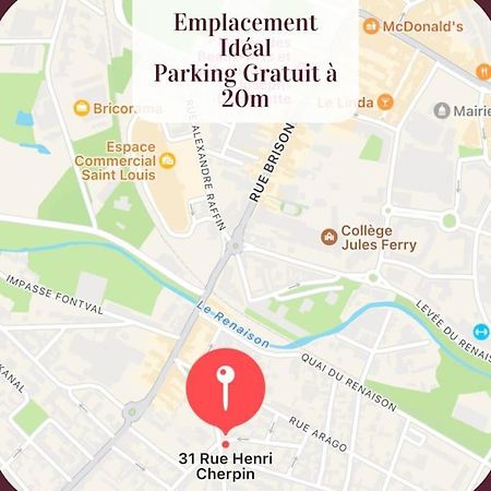 Appartement 2 Pieces Rdc En Duplex Vue Cour Parking Gratuit A 20Metres Roanne Esterno foto